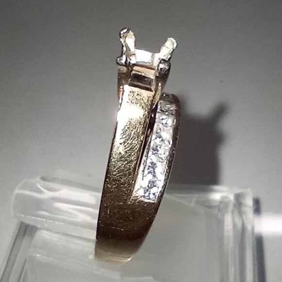 14Kt Yellow Gold 1/2-Carat Diamond 4mm Princess Semi-Mount Marriage Ring - Picture 4 of 5